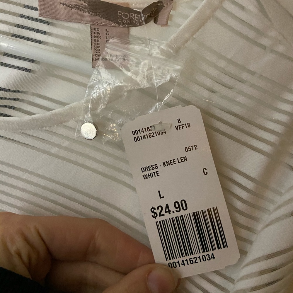 Forever 21 White Knee Length Dress